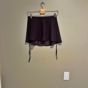 Ballet wrap skirt in eggplant